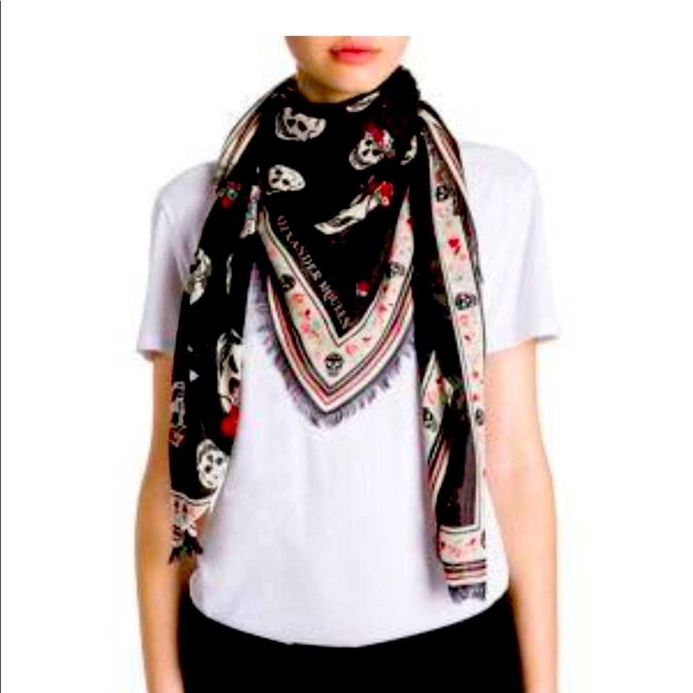 Alexander McQueen Flower Crown Skull Scarf